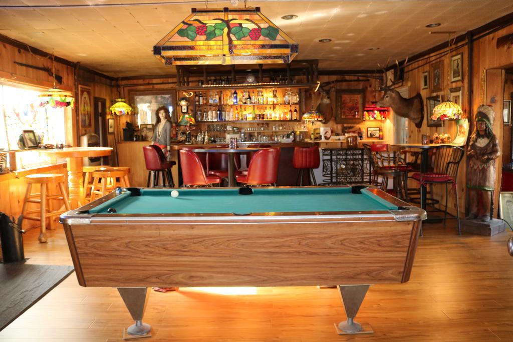 Colonial Inn Pine Hill Luaran gambar