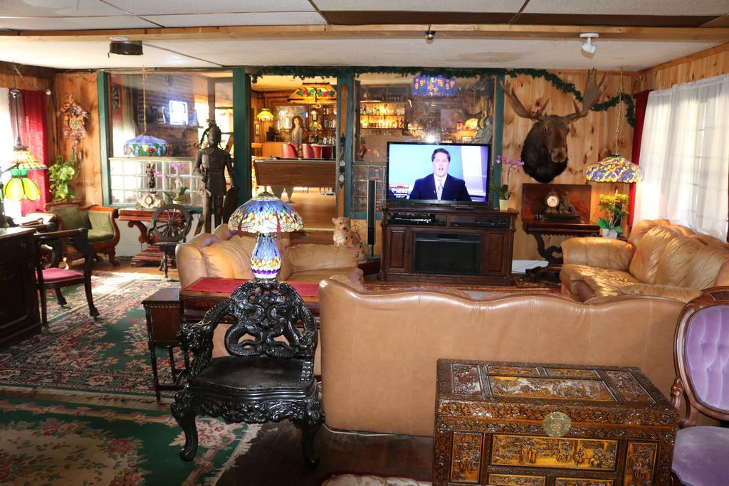 Colonial Inn Pine Hill Luaran gambar